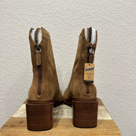 Vince Camuto Kortimy Suede Heeled Boots Size 10 - Picture 5 of 7